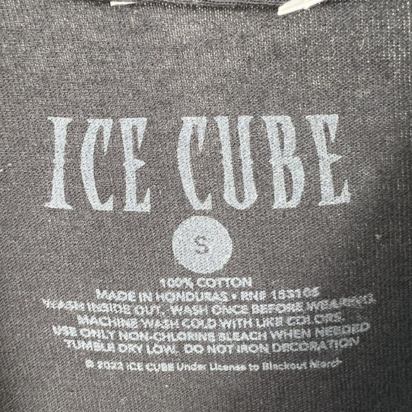 Ice‎ Cube Black Cropped Tee Small New - Picture 4 of 4